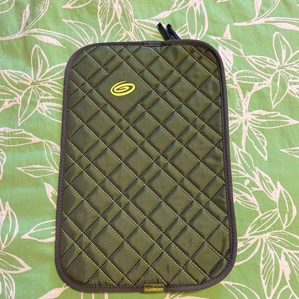 Timbuk2 iPad Case